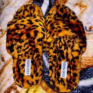 Steve Madden Leopard Fuzzy Slippers
